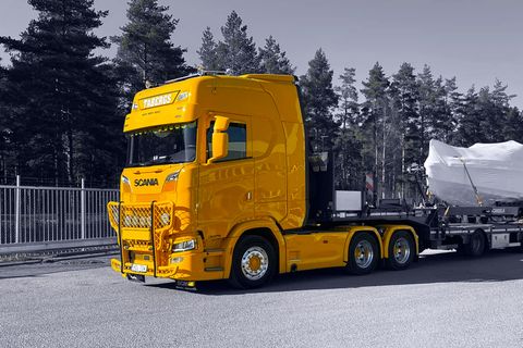 tabergs-scania-s-highroof-6x4 (2)