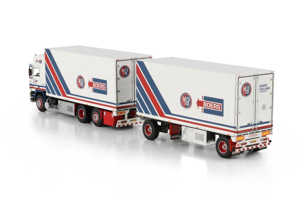 j-stam-volvo-f12-globetrotter-6x2-tag (2)