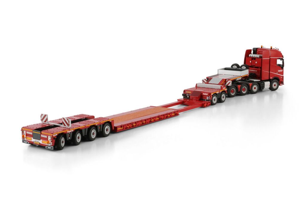 nooteboom-red-line-volvo-fh5-globetrott-2 (2)