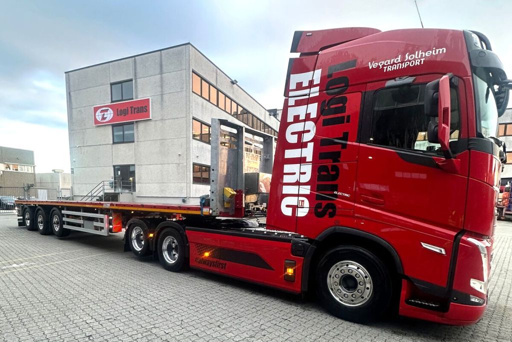 logi-trans-volvo-fh5-globetrotter-elect-1 (1)