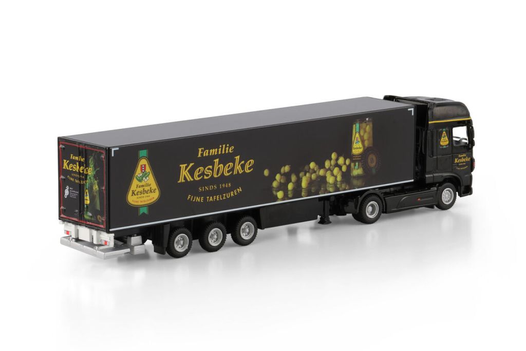 kesbeke-daf-xf-super-space-cab-my2017-4-1 (1)