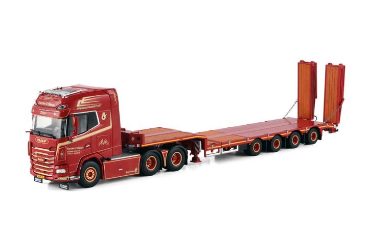 karsten-v-olesen-daf-xg-6x2-tag-axle