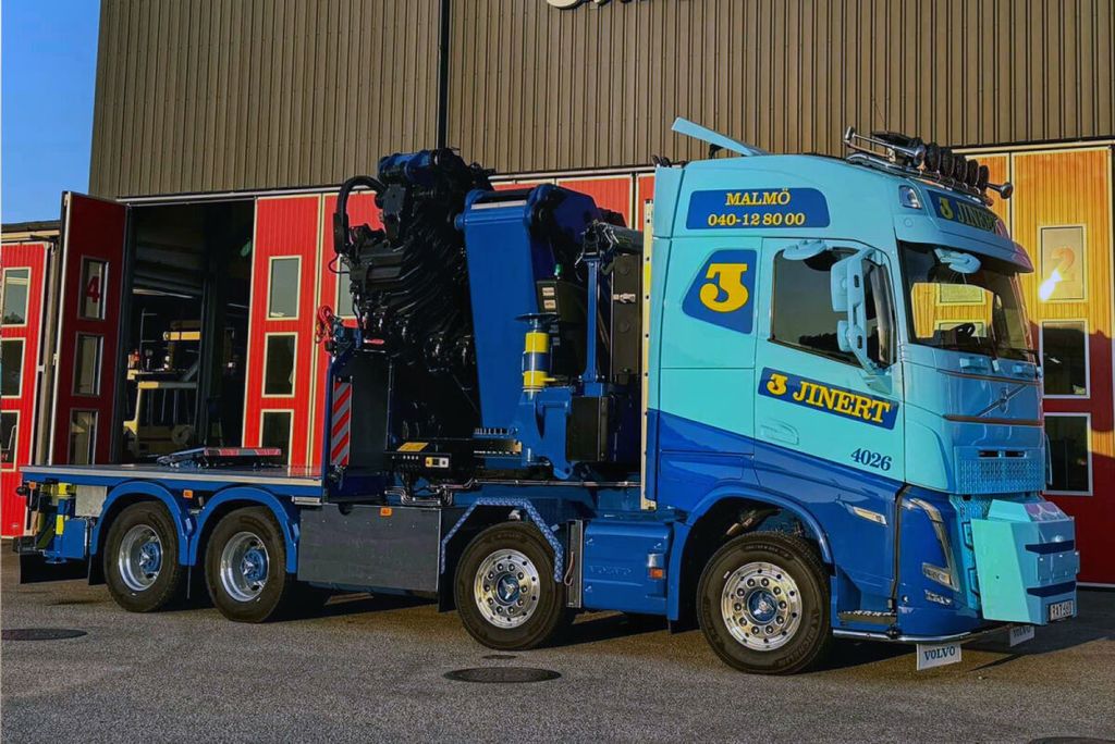 jinert-volvo-fh5-globetrotter-riged-fla