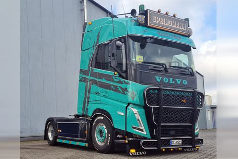 springmann-volvo-fh5-globetrotter-4x2-g