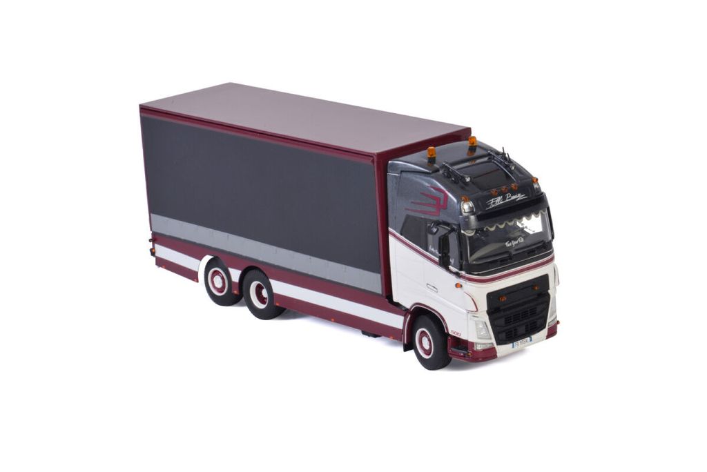 bosio-volvo-fh4-globetrotter-xl-6x2-tag (2)