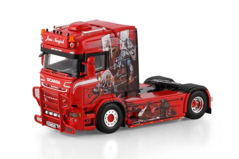jens-naujok-scania-streamline-highline