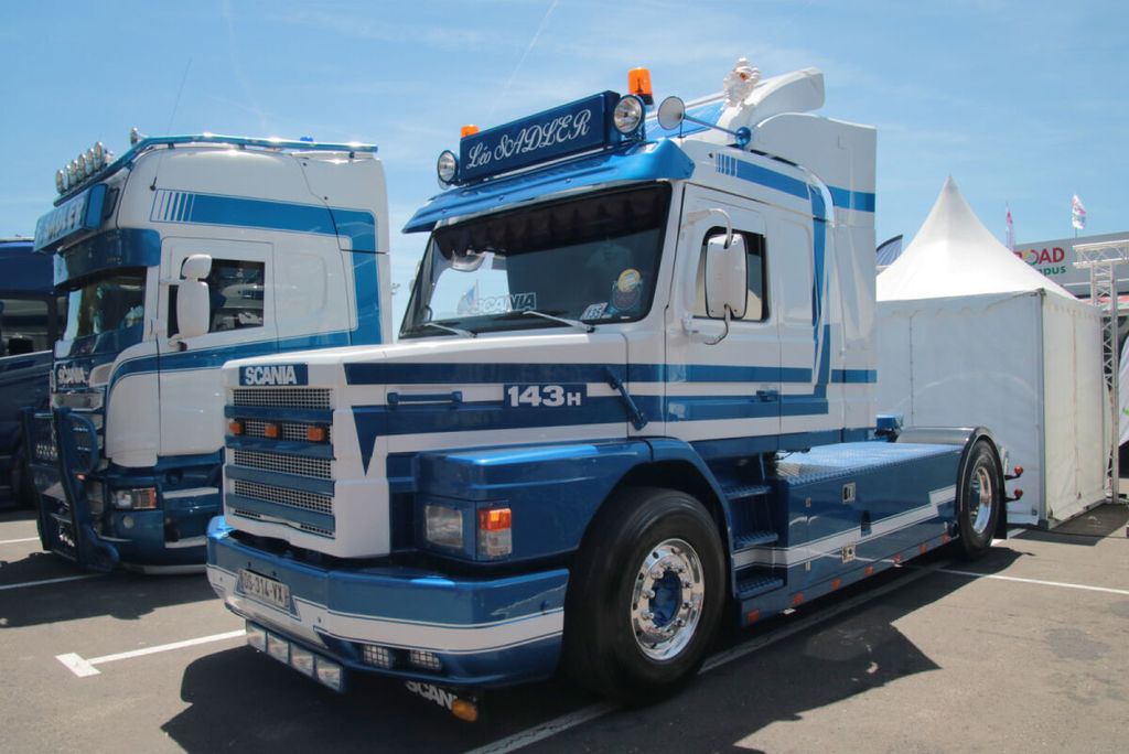 sadler-scania-3-series-torpedo-streamli (1)
