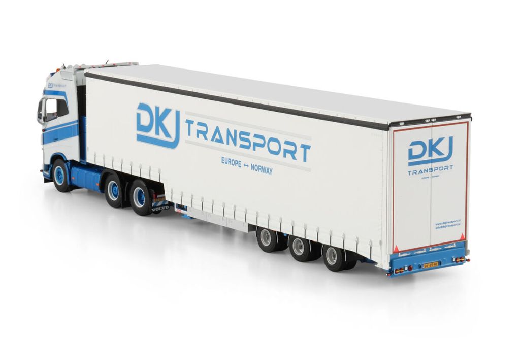 dkj-transport-volvo-fh4-globetrotter-xl (3)