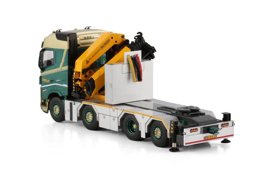 bolk-volvo-fh5-globetrotter-8x2-tag-axl (2)