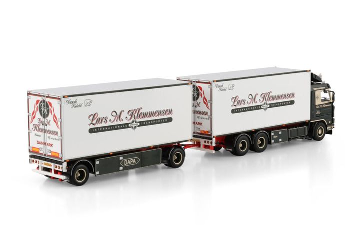 lars-klemmensen-scania-3-series-streaml (1)