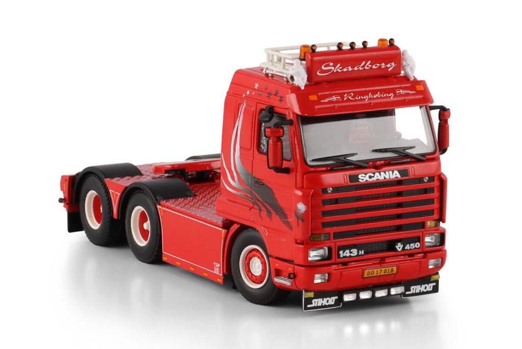 skadborg-scania-3-series-streamline-6x2 (3)