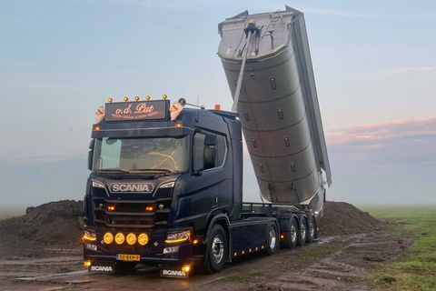 loonbedrijf-v-d-put-scania-r-normal-cr