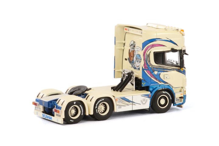 aaltonen-scania-r5-topline-6x2-tag-axle (1)
