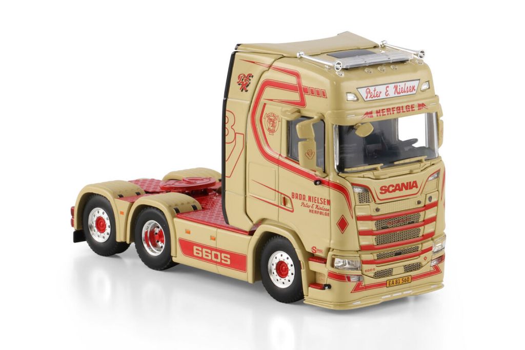 peter-e-nielsen-scania-s-highline-cs20 (3)