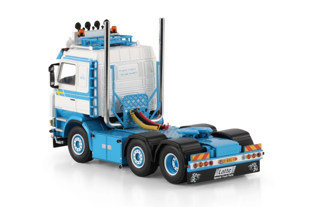 van-de-kamp-dochters-scania-3-series (2)