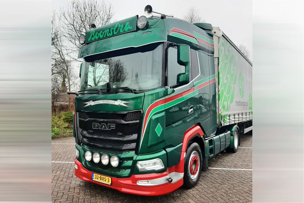 boonstra-nuis-daf-xg-4x2-curtainside-tr