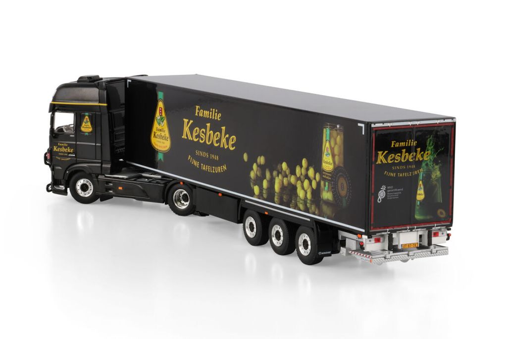 kesbeke-daf-xf-super-space-cab-my2017-4 (2)