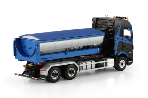 premium-line-volvo-fh5-globetrotter-rig (1)