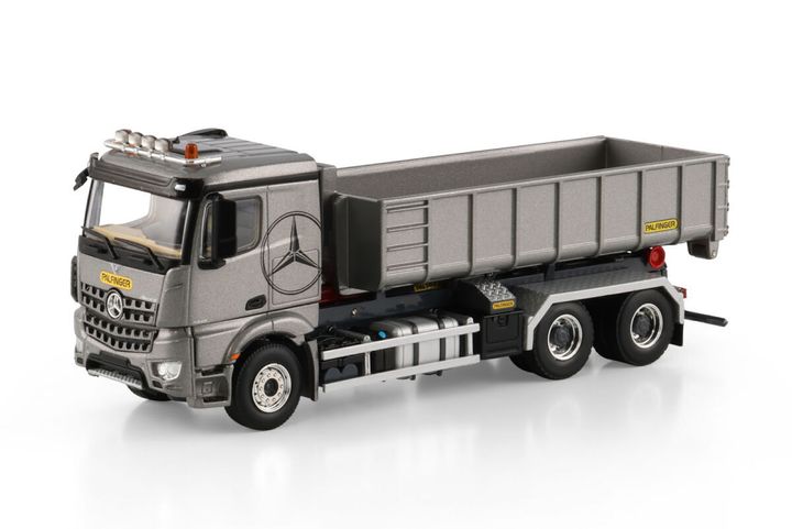 premium-line-mercedes-benz-arocs-mp4-2