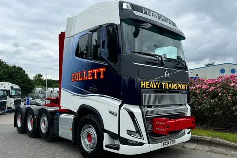 collett-volvo-fh5-globetrotter-8x4-mano (1)