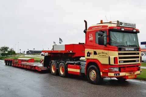 torben-rafn-scania-4-series-flat-roof-6