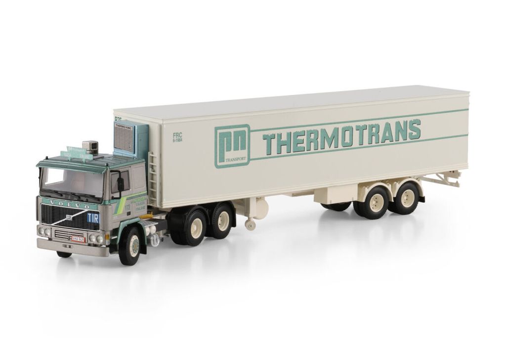 p-nyholm-volvo-f10-6x2-tag-axle-classi (4)