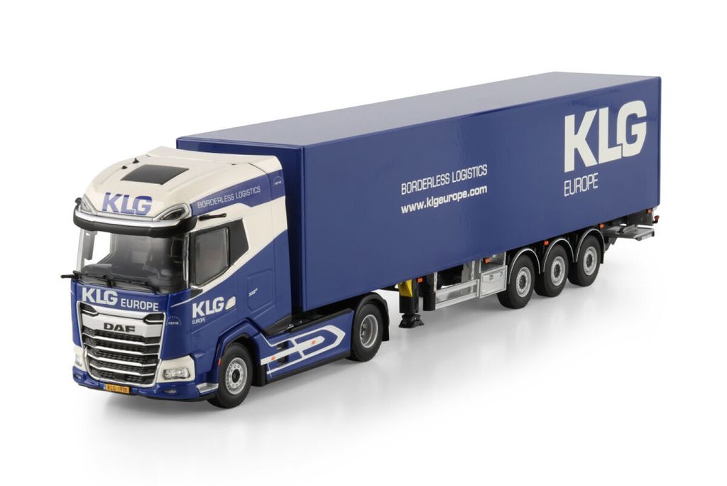 klg-europe-daf-xg-my25-4x2-box-trailer (2)