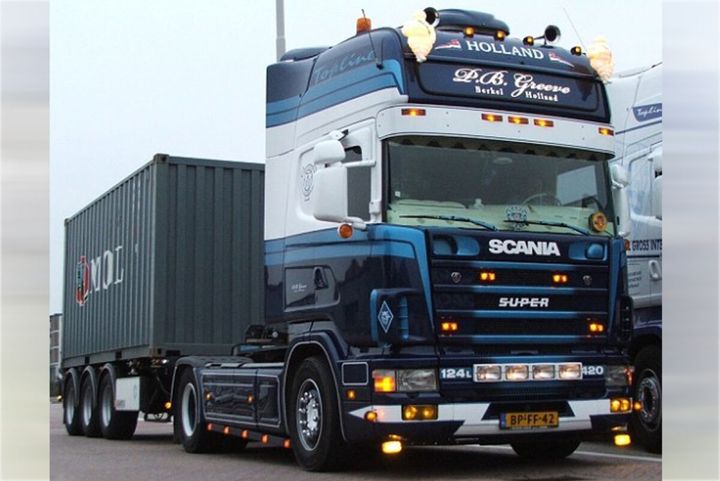 p-b-greeve-scania-4-series-topline-4x2 (1)