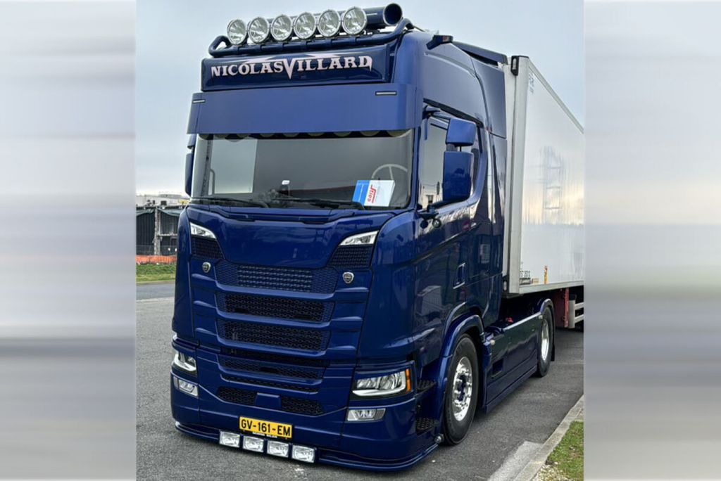 nicolas-villard-scania-s-highline-cs20h (1)
