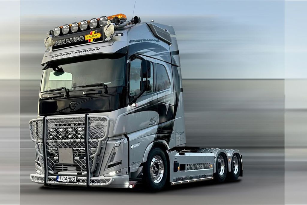 tank-cargo-volvo-fh5-globetrotter-xl-6x