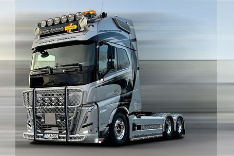 tank-cargo-volvo-fh5-globetrotter-xl-6x