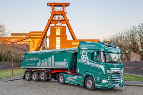 sauerbaum-daf-xg-4x2-non-steering-tippe