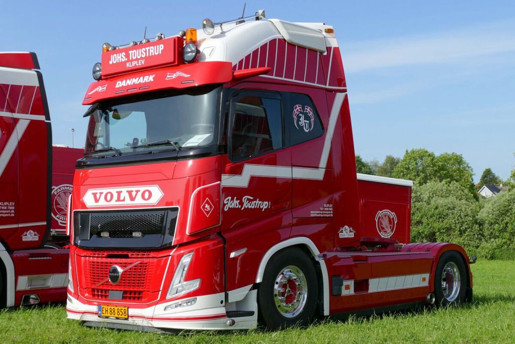 johs-toustrup-volvo-fh-aero-globetrott