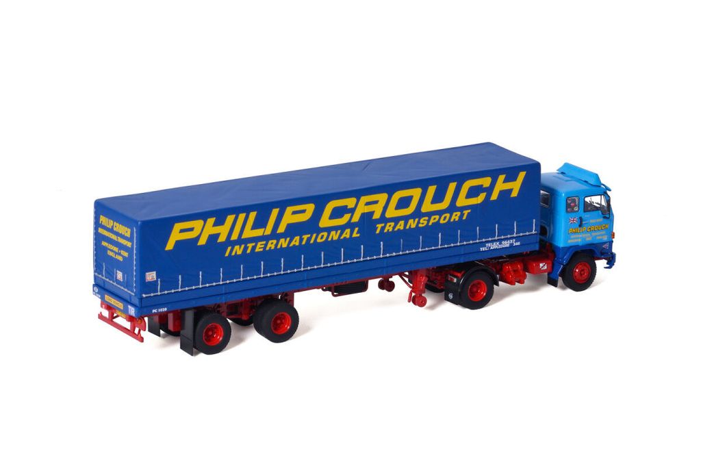 philip-crouch-volvo-f88-4x2-curtainside (1)