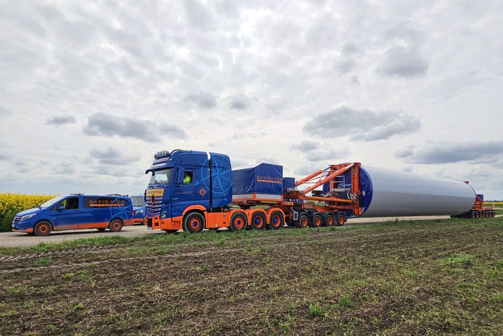 navigator-transport-mercedes-benz-actro-1 (1)