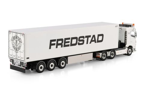 fredstad-volvo-fh4-sleeper-cab-6x2-tag (1)