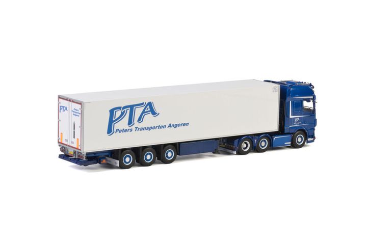p-t-a-daf-xf-super-space-cab-4x2-reefe (1)