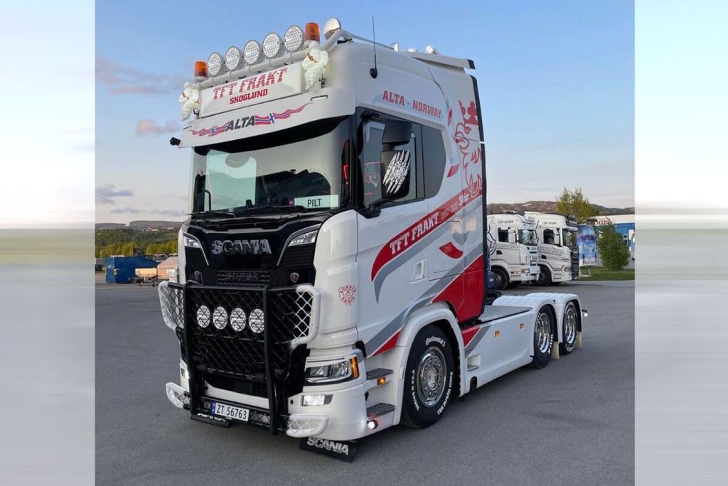tft-frakt-scania-s-highline-cs20h-6x2-t