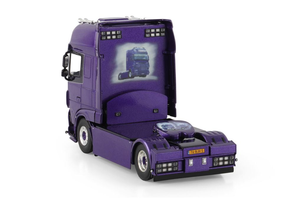 verweij-daf-xf-super-space-cab-4x2 (2)