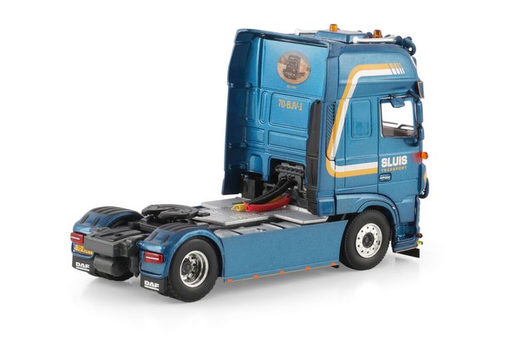 sluis-transport-daf-xf-super-space-cab (1)