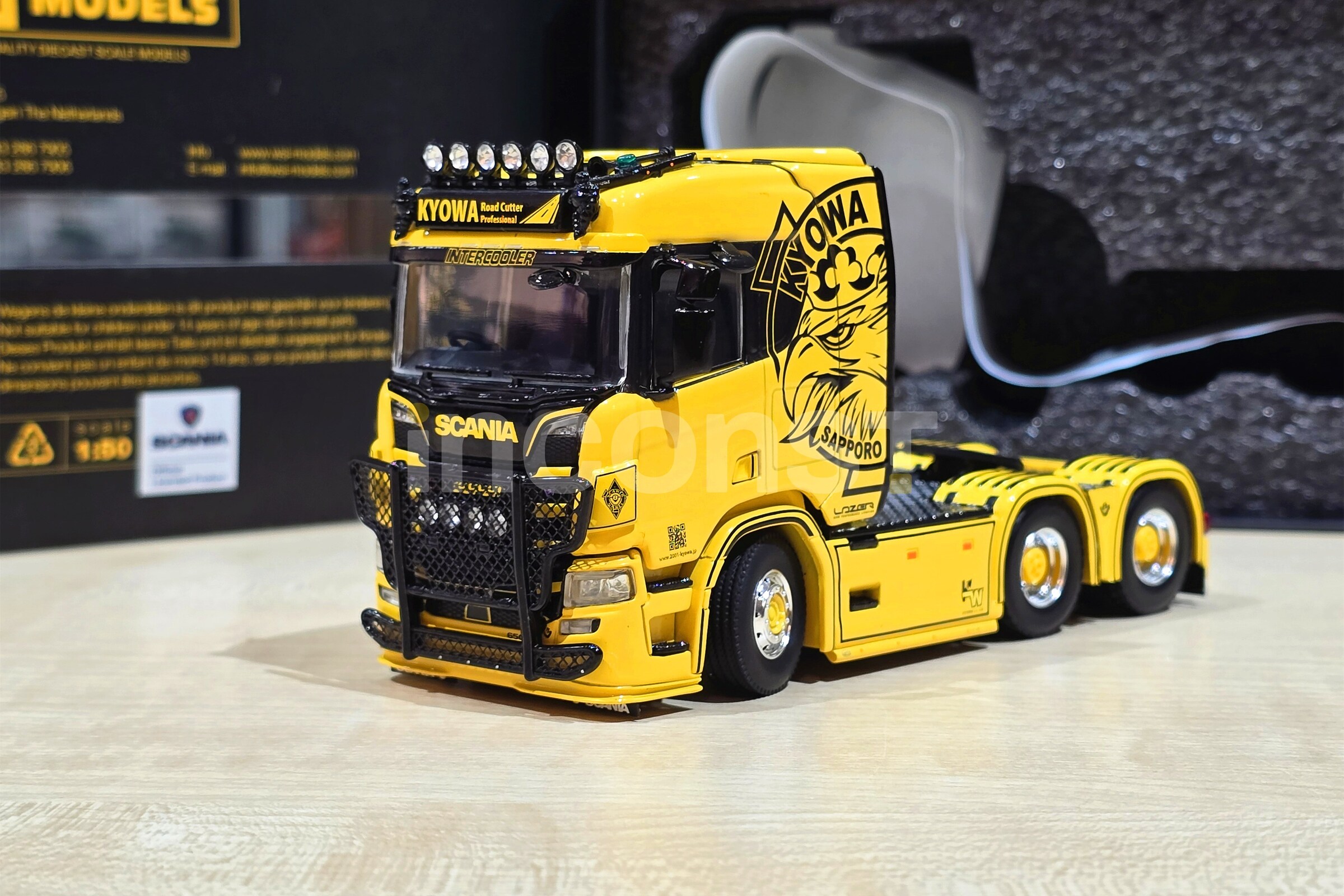 スカニア KYOWA R ノーマル CR20N 6X4 トラック トラクタ/ WSI 1/50