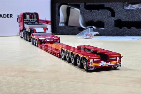 Nooteboom Red Line; MERCEDES-BENZ ACTROS MP5 SLT BIG SPACE 8X4