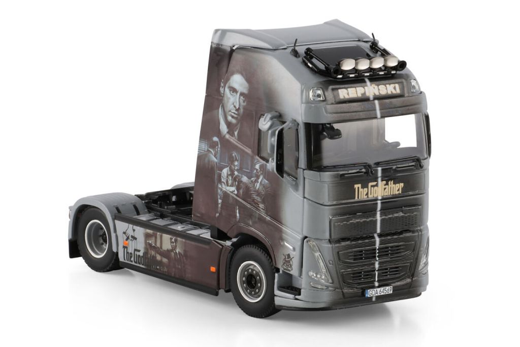 repinski-godfather-volvo-fh5-globetrott (3)