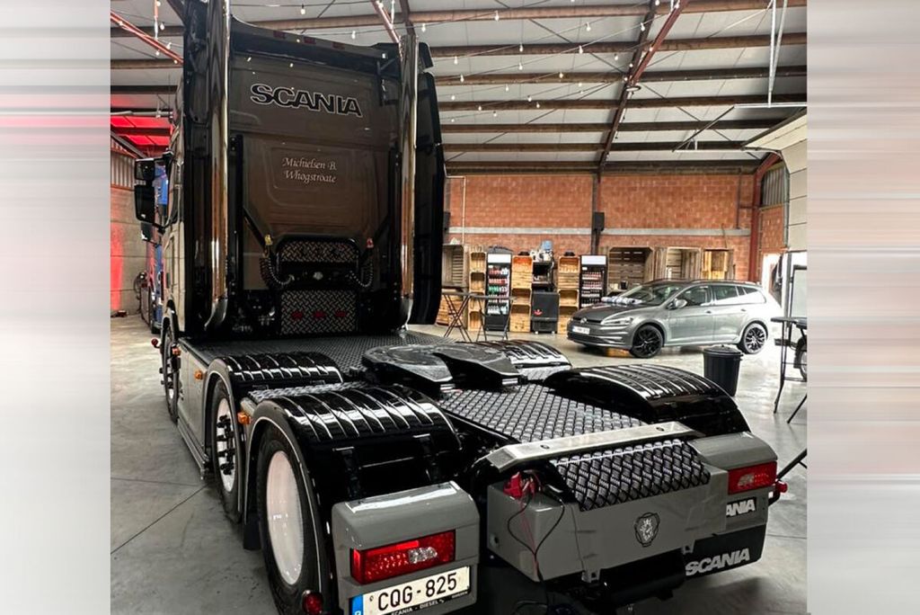 michielsen-m-scania-r-highline-cr20h-6x (2)