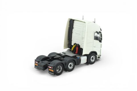89836 - Mod 233000B  TB Volvo FH05 Globetrotter XL - 3 - HR