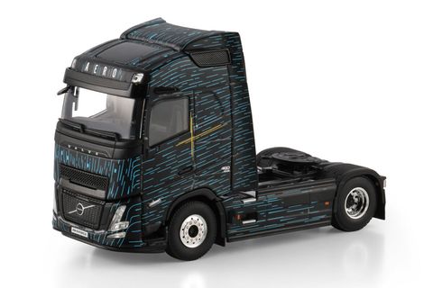premium-line-volvo-fh-aero-globetrotter