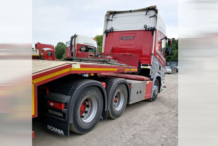 chris-bennett-scania-r-highline-cr20h-6 (1)