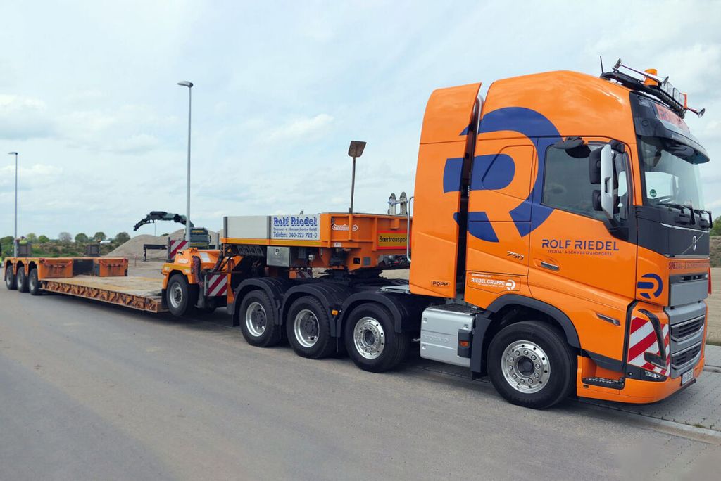 rolf-riedel-volvo-fh5-globetrotter-xl-8