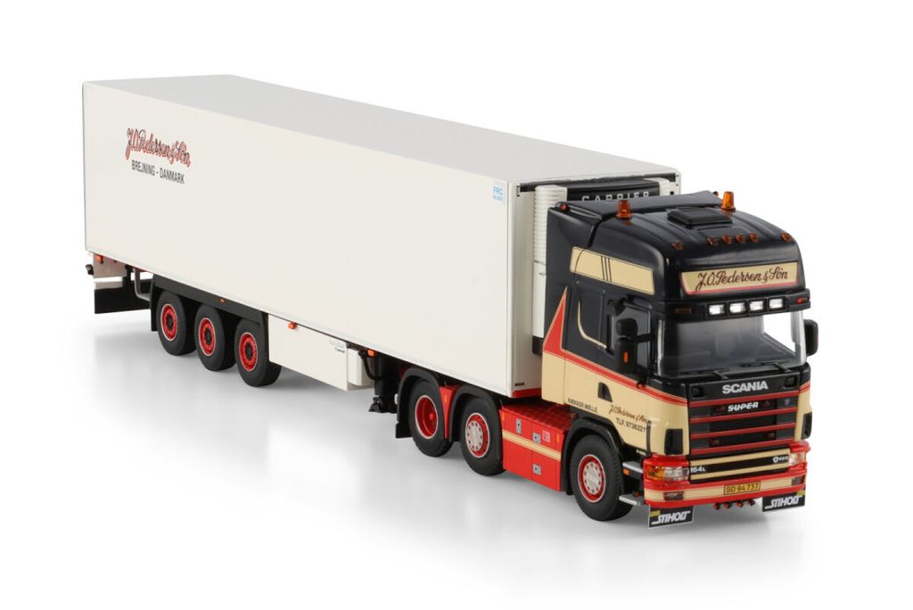 j-o-pedersen-scania-4-series-topline-6 (3)