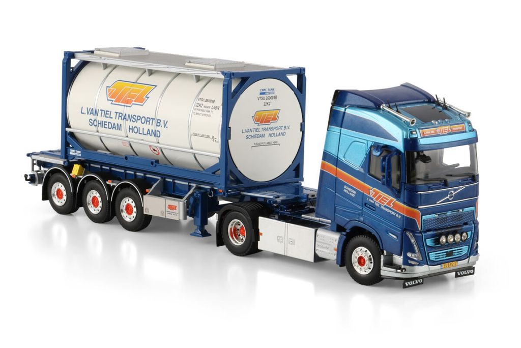 l-van-tiel-volvo-fh5-globetrotter-4x2 (3)